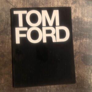 Tom Ford coffee tbl book w/cover.